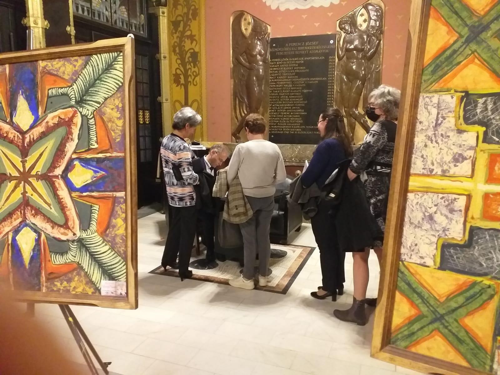 Lansare carte „Terapia prin cultură”